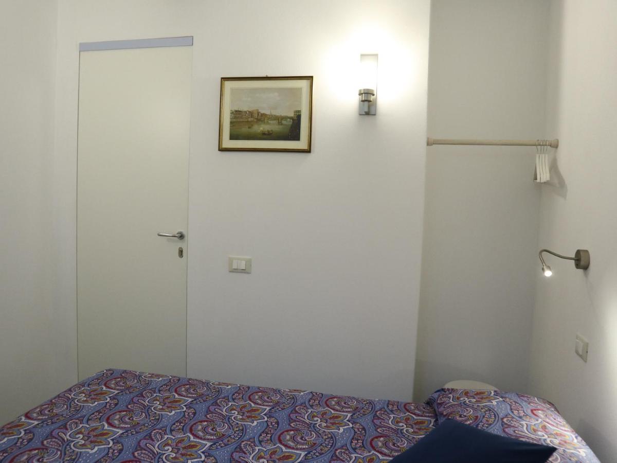 Апартаменты Casa Gigio 011030-Lt-0223 Вернацца Экстерьер фото