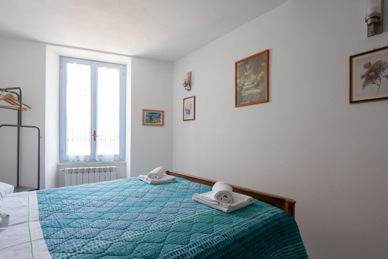 Апартаменты Casa Gigio 011030-Lt-0223 Вернацца Экстерьер фото